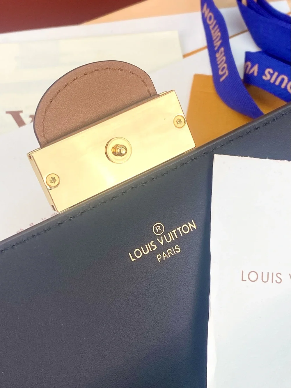 Louis Vuitton Sarah Dauphine Wallet